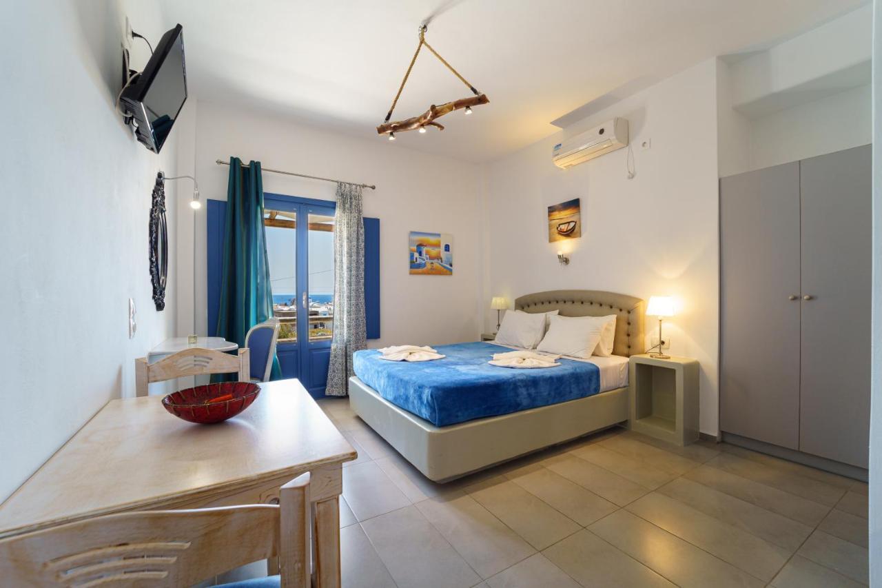 Marousi Suites ペリッサ エクステリア 写真