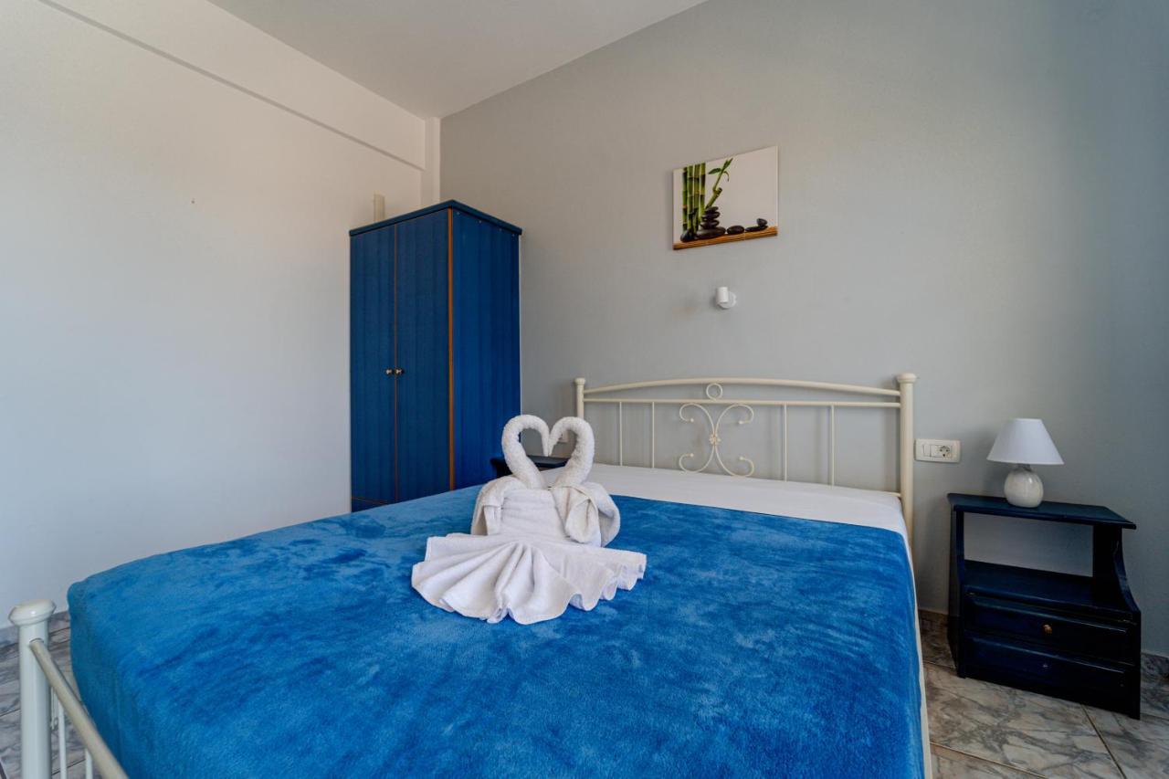 Marousi Suites ペリッサ エクステリア 写真