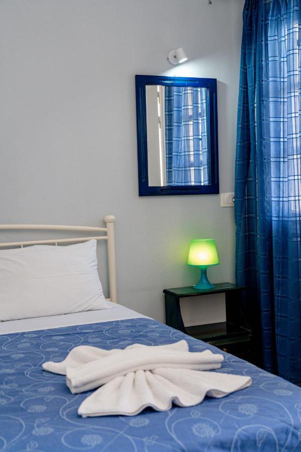 Marousi Suites ペリッサ エクステリア 写真
